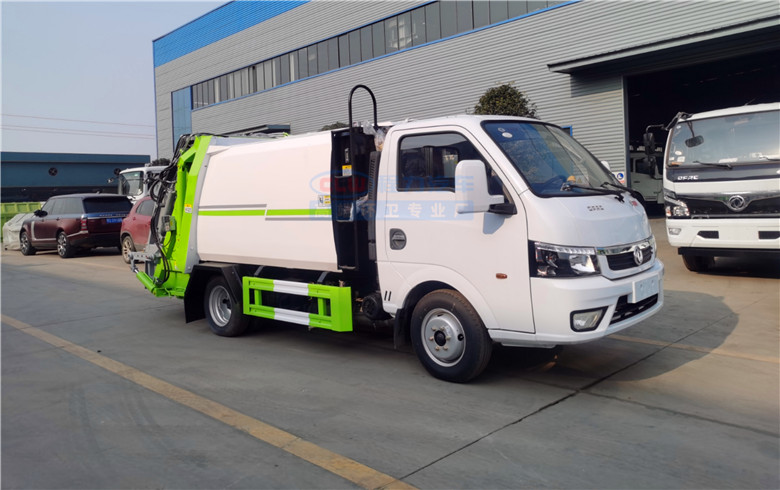 東風藍牌4方壓縮垃圾車